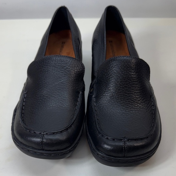 Naturalizer Black Leather Loafers - Picture 1 of 11